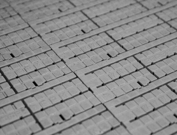 Roll out flooring - Image 3
